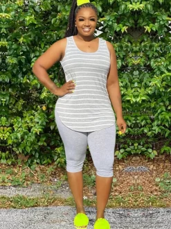 Two Piece Plus Size Sleeveless Top shorts Set